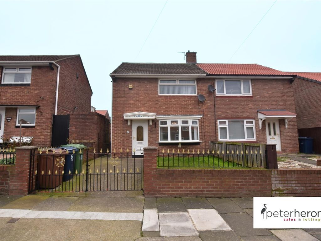 2 bed semidetached house to rent in Lichfield Road, Southwick