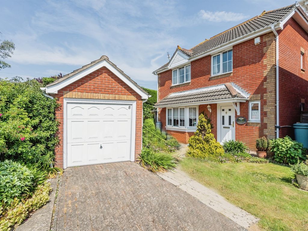3 bed detached house for sale in Avian Gardens, Bognor Regis PO21 Zoopla