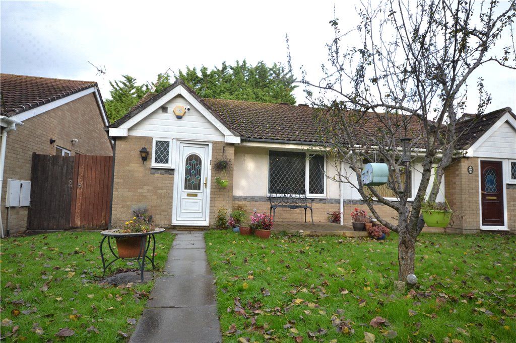 2 bed semidetached house for sale in Waterloo Close, Penylan, Cardiff