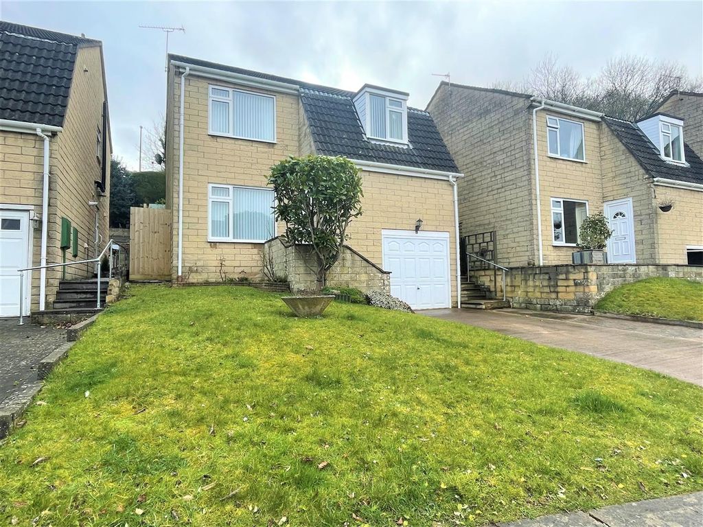 4 bed detached house for sale in Harwood Green, Kewstoke, WestonSuper