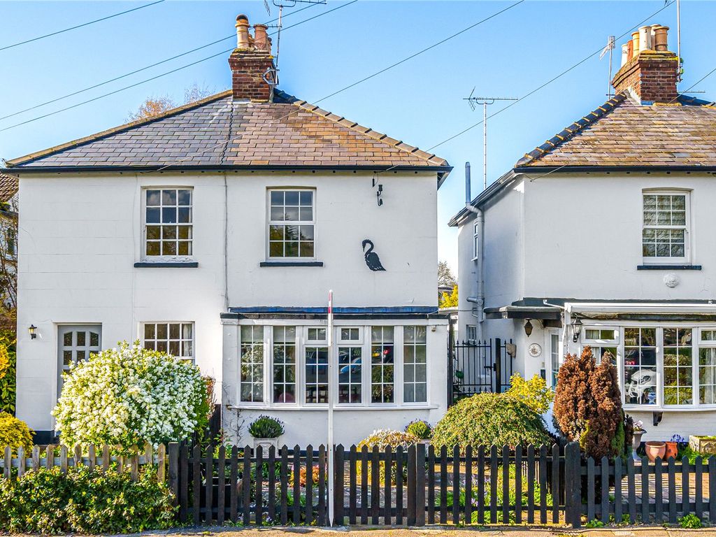 3 bed semidetached house for sale in Winterdown Road, Esher KT10 Zoopla