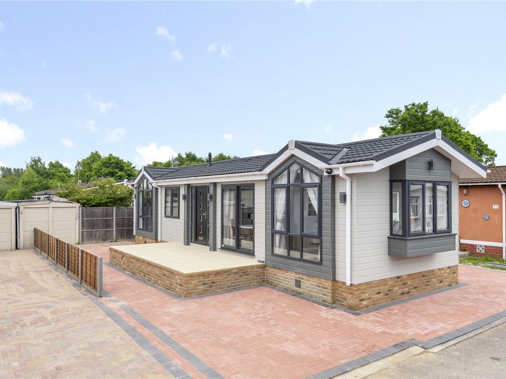 2 bed property for sale in Wey Meadows, Weybridge KT13 Zoopla