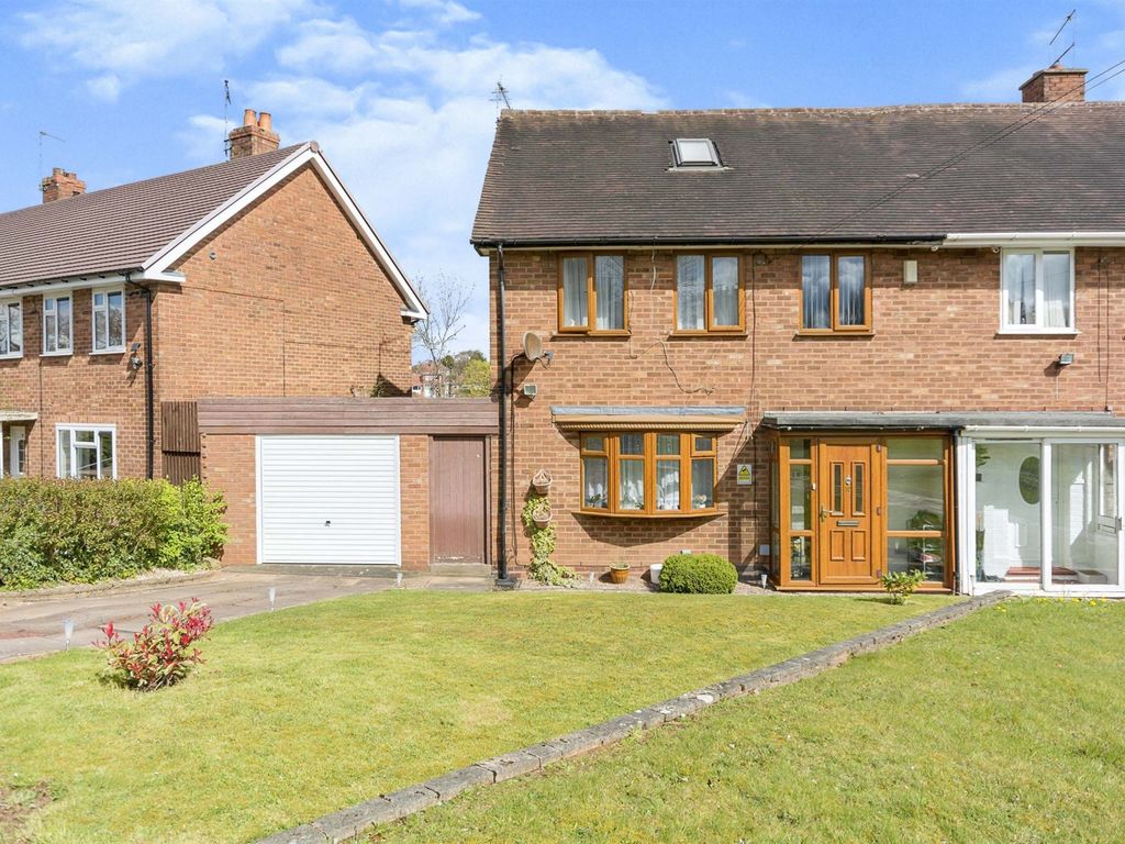 3 bed semidetached house for sale in Fleming Road, Quinton, Birmingham