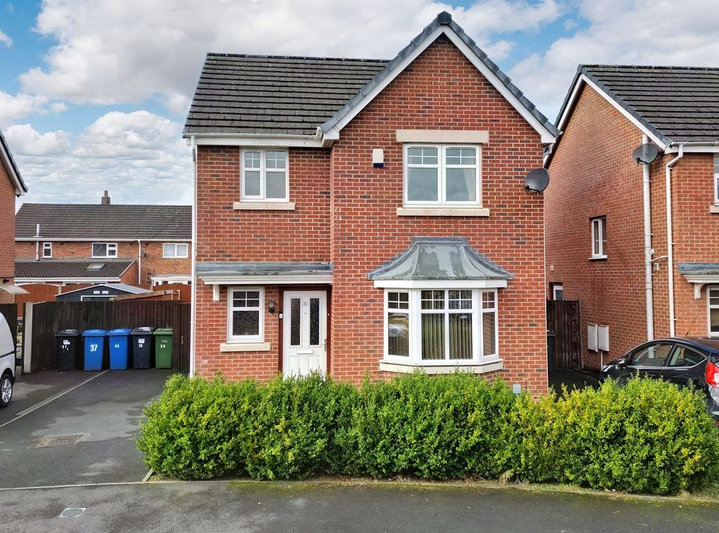 3 bed detached house for sale in Blakehill Drive, Great Sankey
