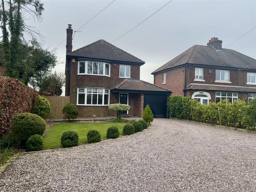 4 bed detached house for sale in Plumley Moor Road, Plumley, Knutsford