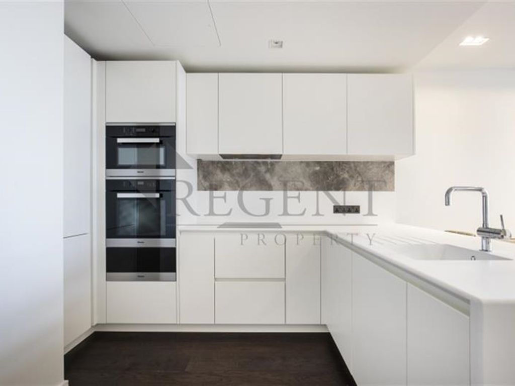 Southbank Place, Casson Square SE1