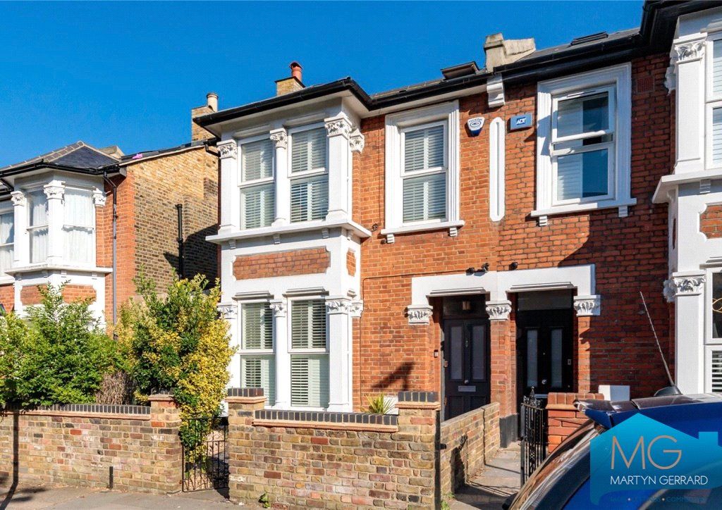 5 bed semidetached house for sale in Shaftesbury Road, Islington