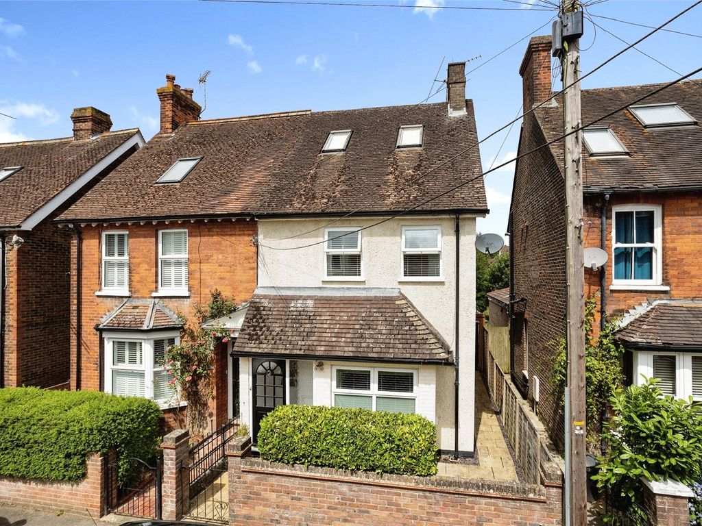 3 bed semidetached house for sale in Madan Road, Westerham, Kent TN16