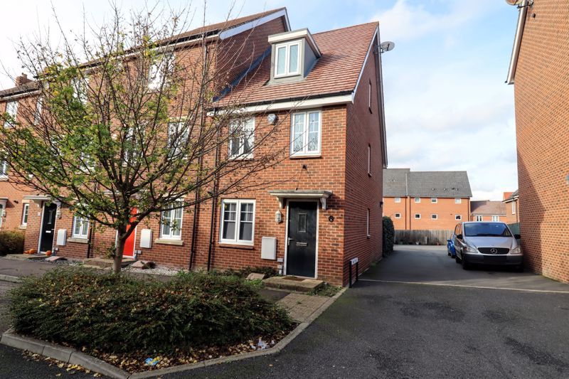 3 bed end terrace house for sale in Lundy Walk, Newton Leys, Bletchley