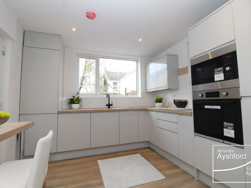 2 bed flat for sale in Torquay Road, Preston, Paignton TQ3, £179,950