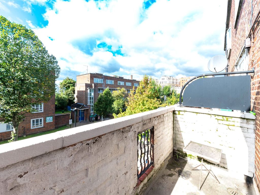 3 bed for sale in Axminster Road, Islington, London N7 Zoopla