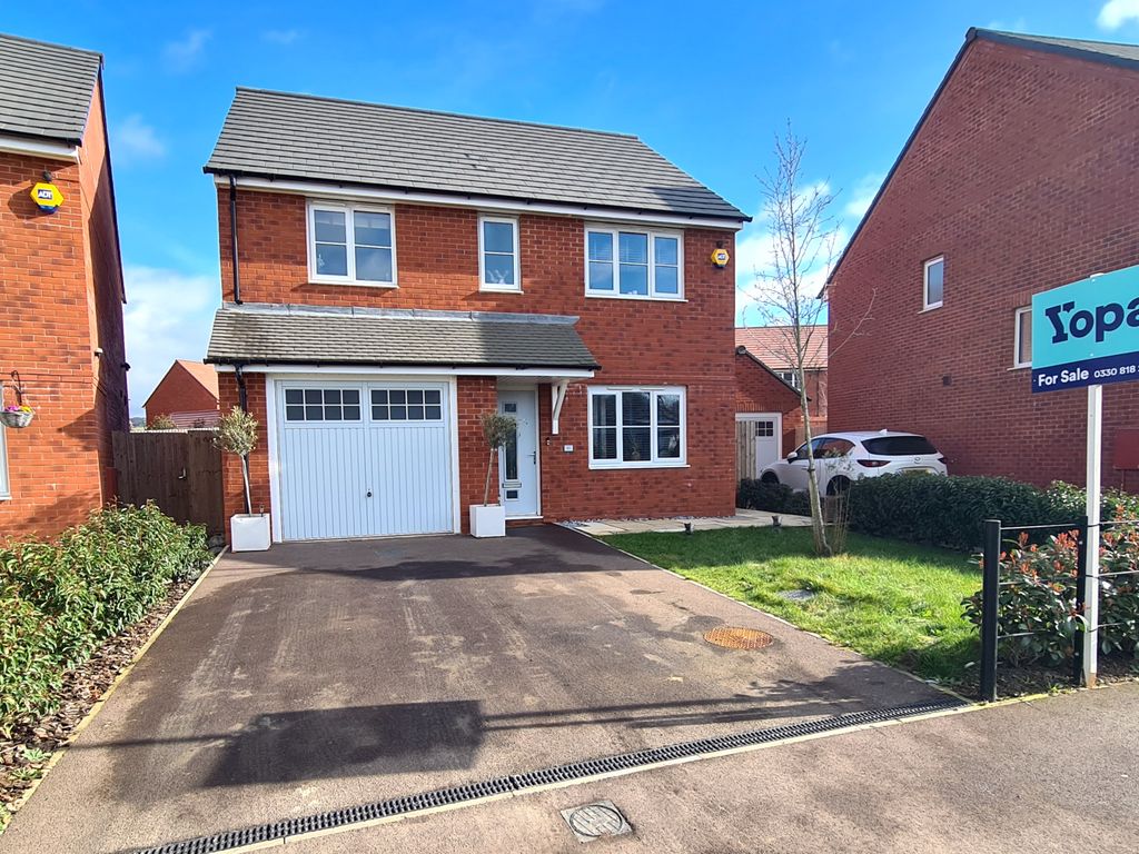 4 bed detached house for sale in Great Oldbury Drive, Great Oldbury