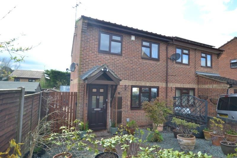 1 bed semidetached house for sale in Thirlmere Close, Bordon GU35 Zoopla