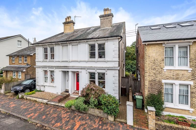 4 bed semidetached house for sale in Culverden Park Road, Tunbridge