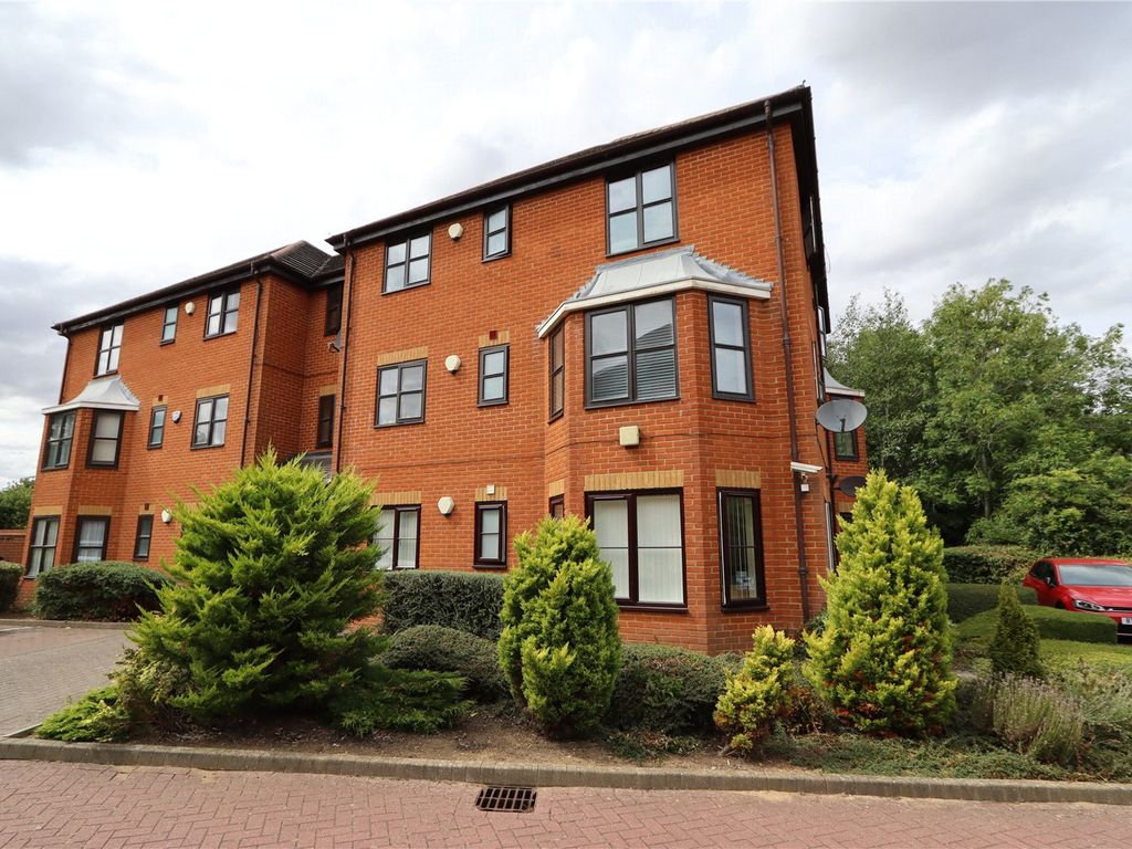 2 bed flat for sale in St Abbs Court, Tattenhoe, Milton Keynes, Bucks