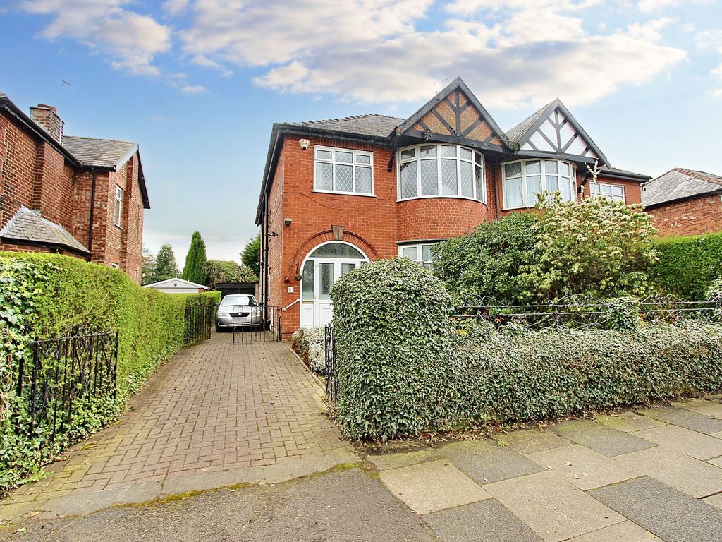 4 bed semidetached house for sale in Scholes Lane, Prestwich M25, £
