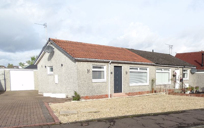 2 bed semidetached bungalow for sale in Mercat Place, Clackmannan FK10