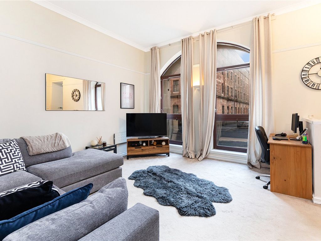 1 bed flat for sale in Bell Street, Glasgow G4, £135,000 Zoopla