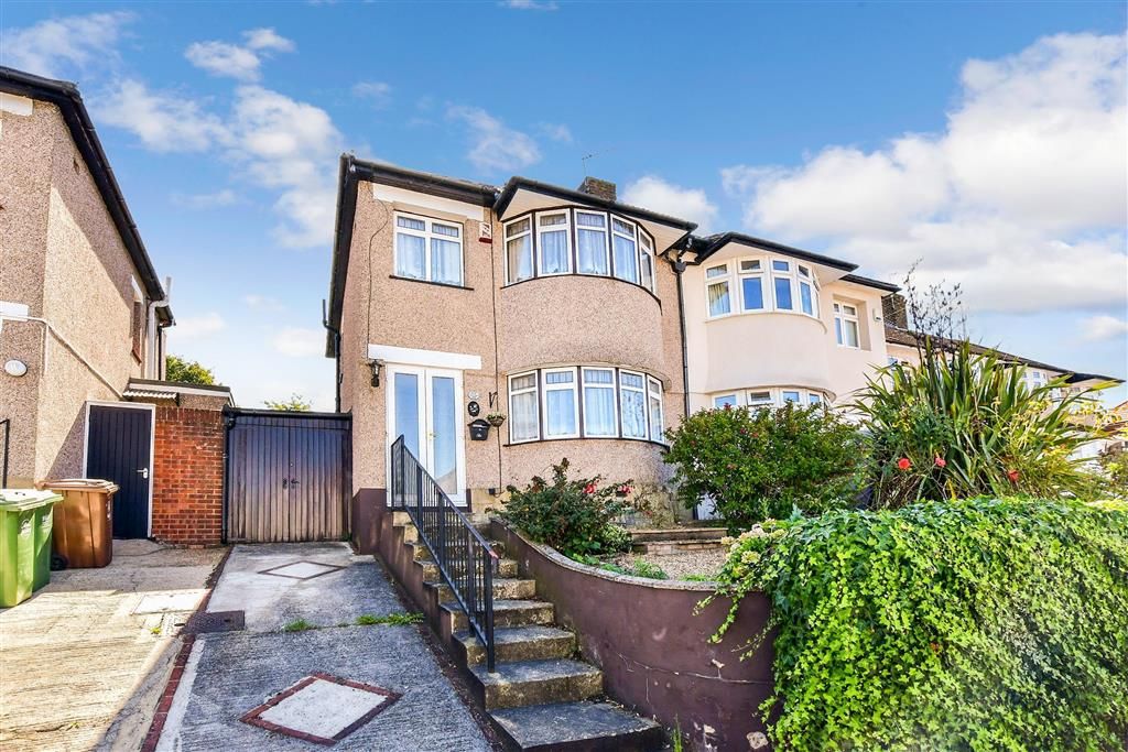 3 bed semidetached house for sale in Totnes Road, Welling, Kent DA16
