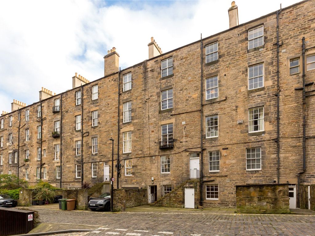 2 bed flat for sale in Cumberland Street North West Lane, Edinburgh