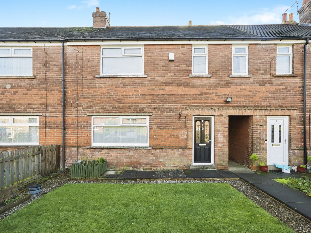4 bed terraced house for sale in Victoria Grove, Pudsey LS28, £230,000
