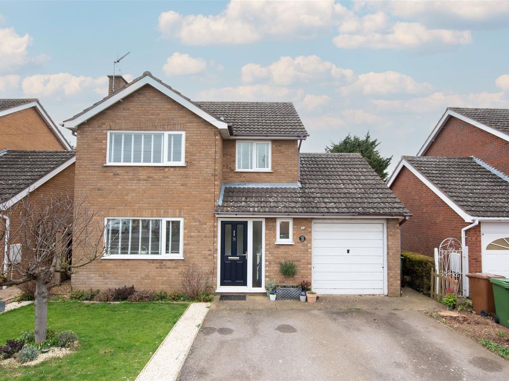 3 bed property for sale in Woodlands Road, Irchester, Wellingborough