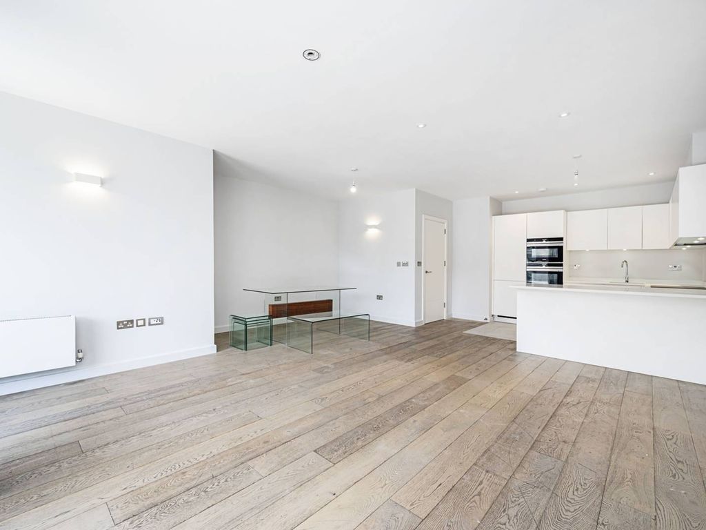 3 bed flat for sale in Southern Row, Ladbroke Grove, London W10, £