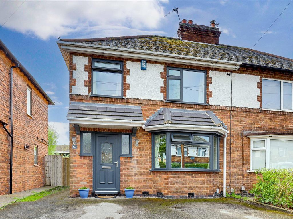 3 bed semidetached house for sale in Eltham Road, West Bridgford
