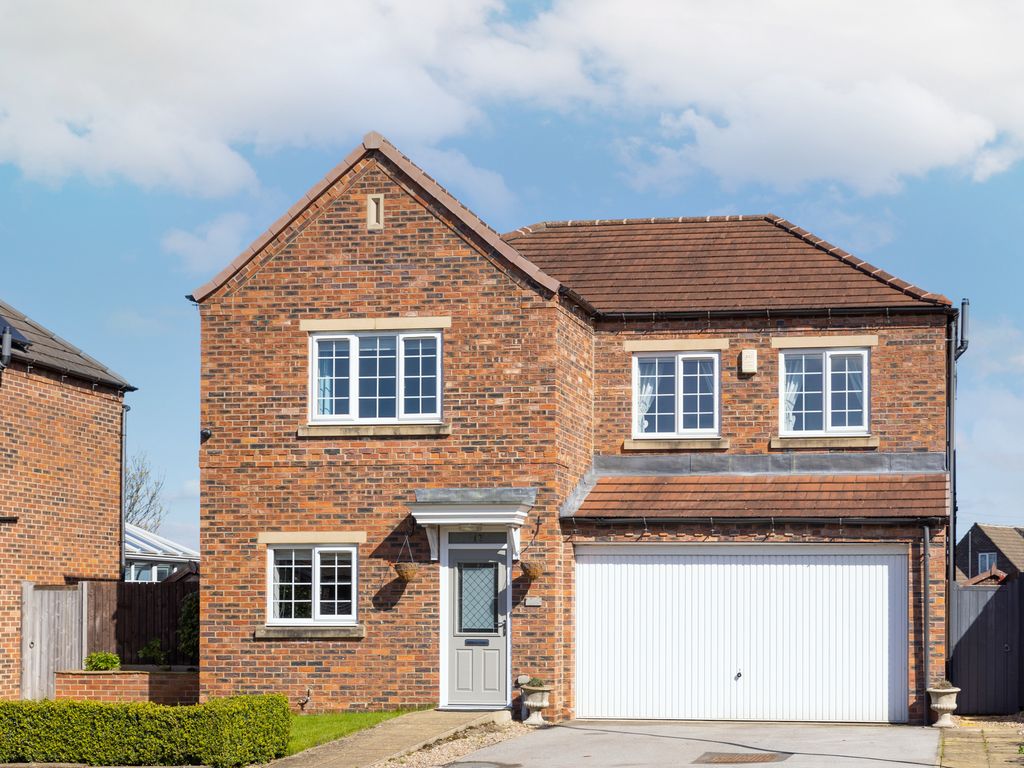 5 bed detached house for sale in Sherwood Way, Woodlesford, Leeds LS26