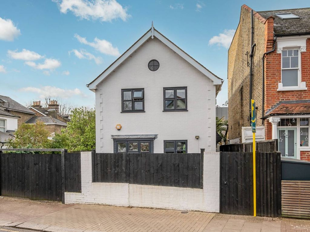 3 bed detached house for sale in West Hill Road, Wandsworth, London