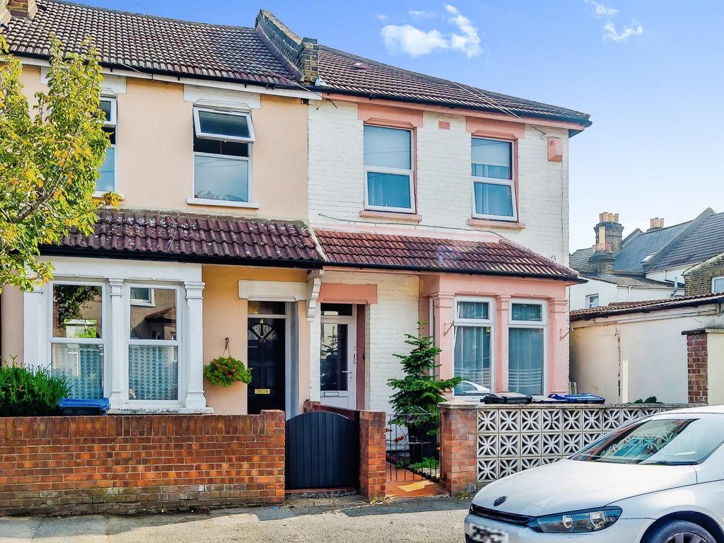 3 bed end terrace house for sale in Lancing Road, Croydon CR0, £475,000