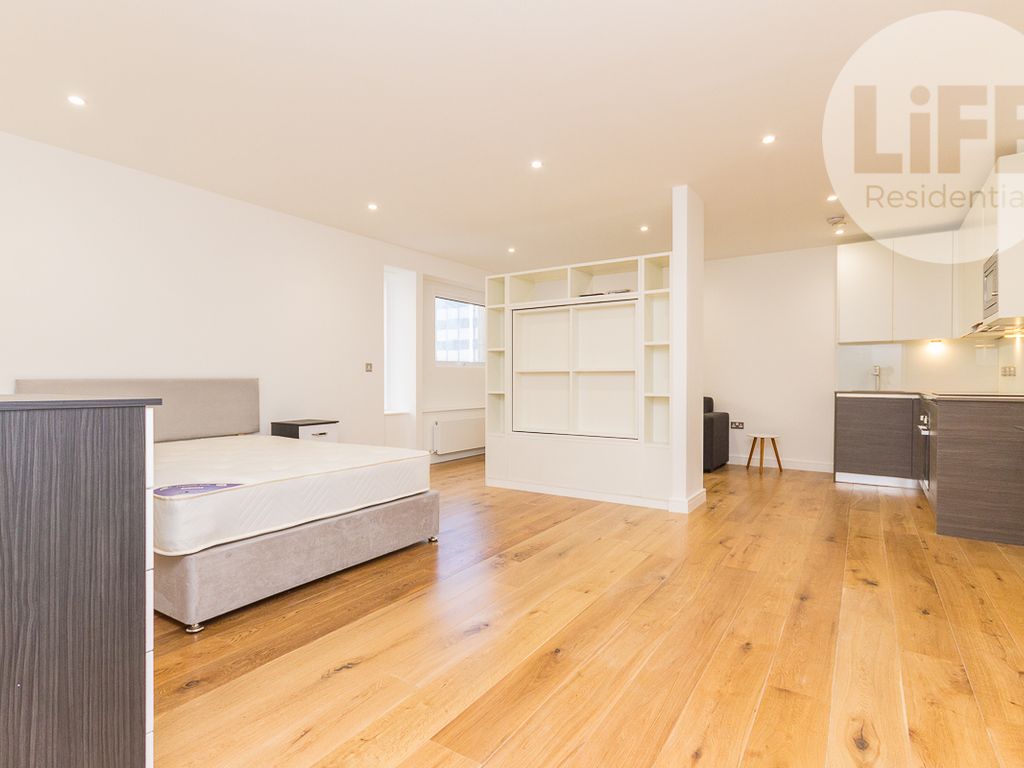 Studio to rent in Central House, 3 Lampton Road, Hounslow, Middlesex