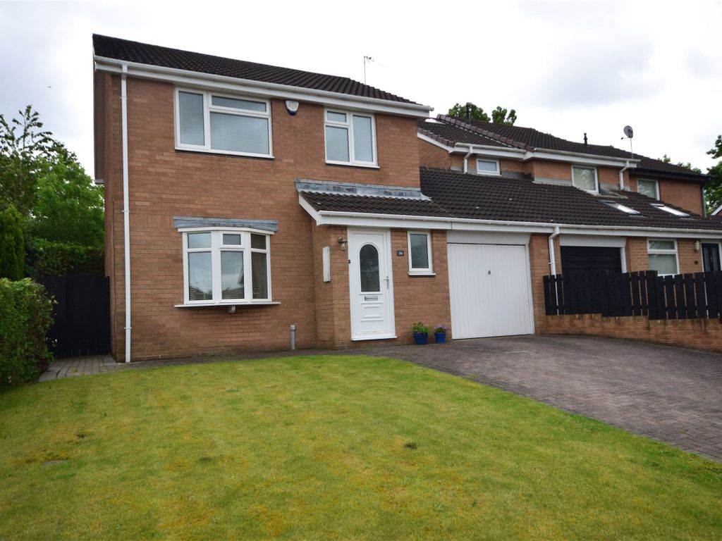 3 bed link detached house for sale in Hickling Court, Meadow Rise