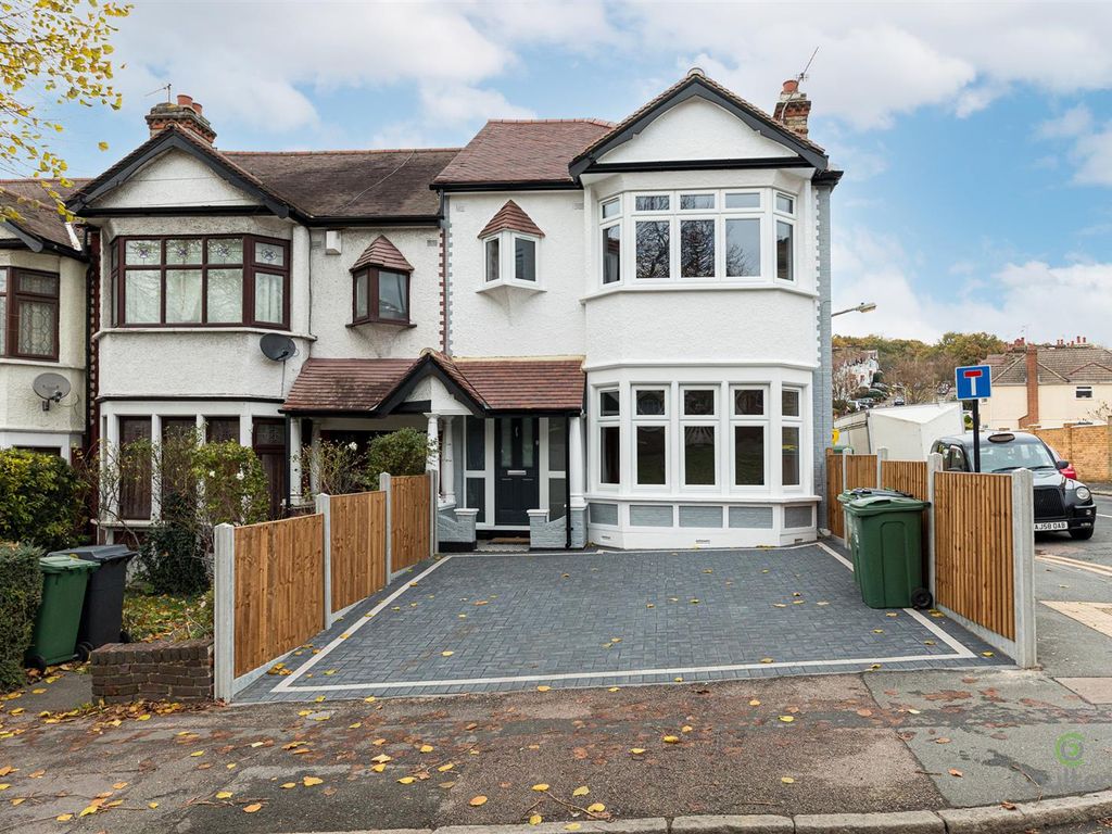 3 bed end terrace house to rent in Kings Head Hill, London E4, £2,500 pcm Zoopla
