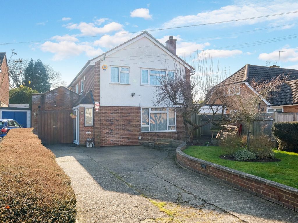 4 bed detached house for sale in Alma Road, Orpington BR5 Zoopla