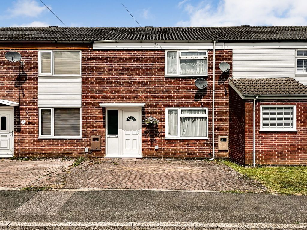 2 bed town house for sale in Burns Road, Daventry NN11 Zoopla