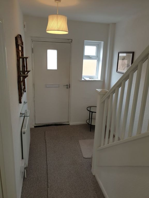 2 bed flat to rent in A Stratford Road, Shirley, Solihull B90, £1,000