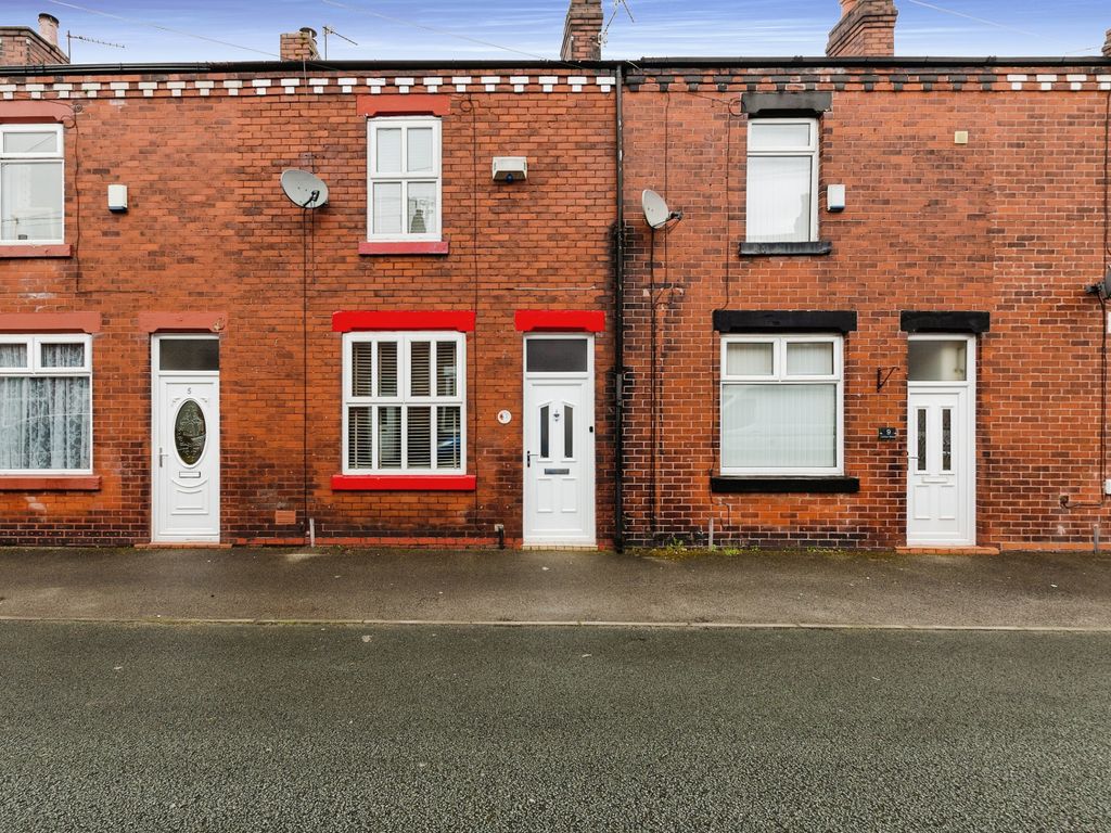 2 bed terraced house for sale in Crown Street, Wigan WN3 Zoopla