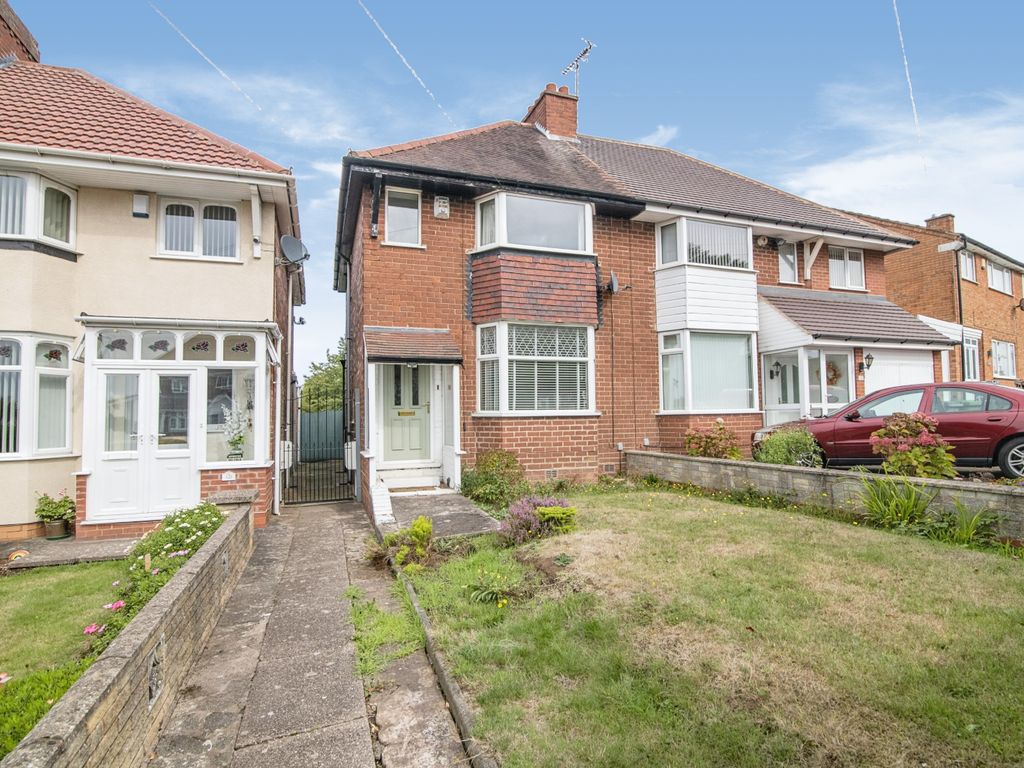 2 bed semidetached house for sale in Barn Lane, Solihull B92 Zoopla