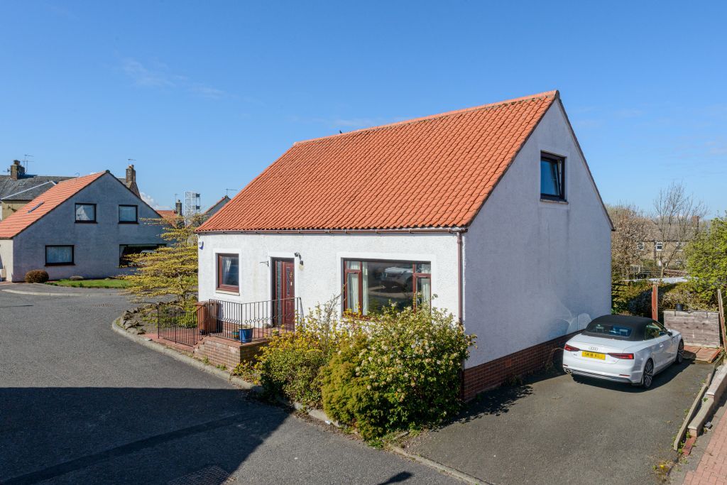 4 bed detached bungalow for sale in 8 Duncan Gardens, Tranent EH33 Zoopla