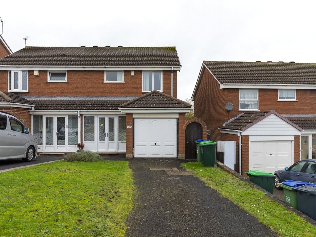 3 bed semidetached house for sale in Regent Road, Tividale, Oldbury