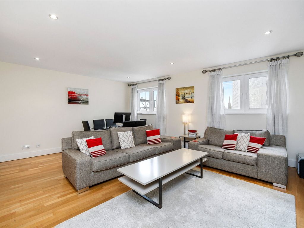 3 bed flat to rent in Chepstow Place, Notting Hill W2 Zoopla
