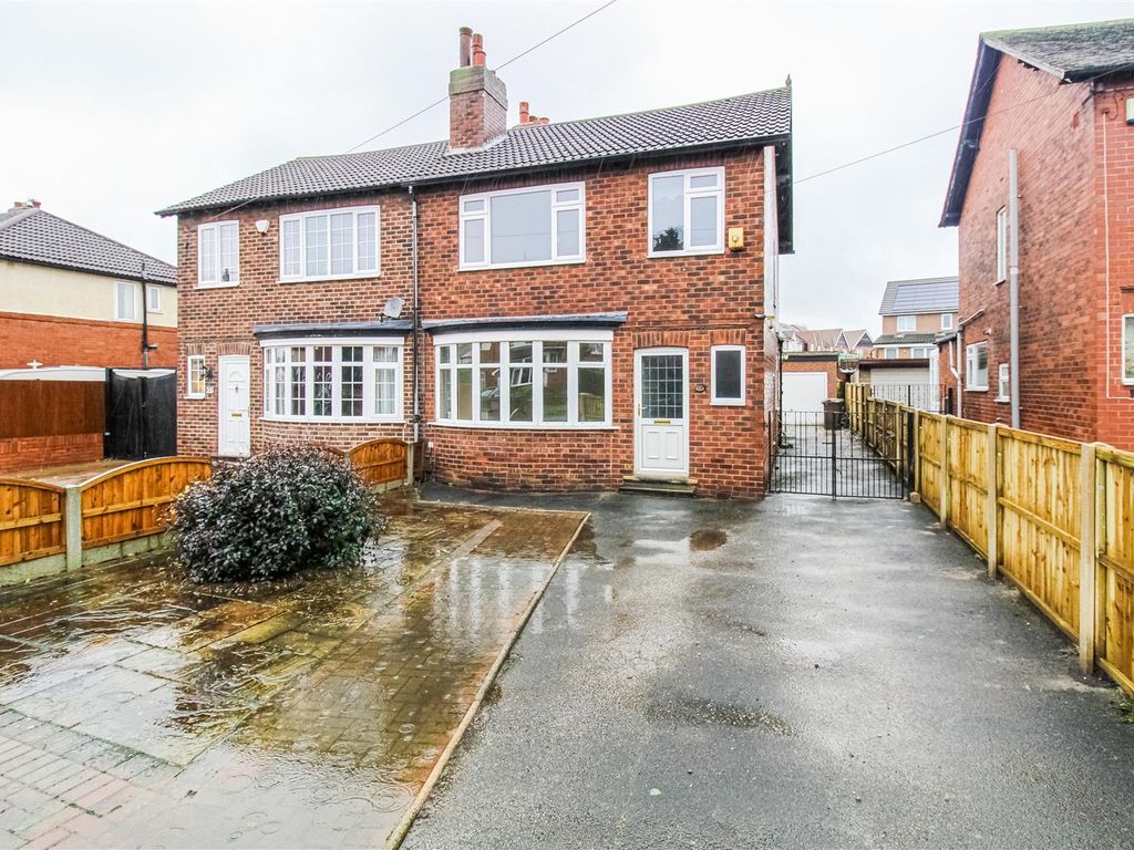 3 bed semidetached house for sale in Ruskin Avenue, Wrenthorpe
