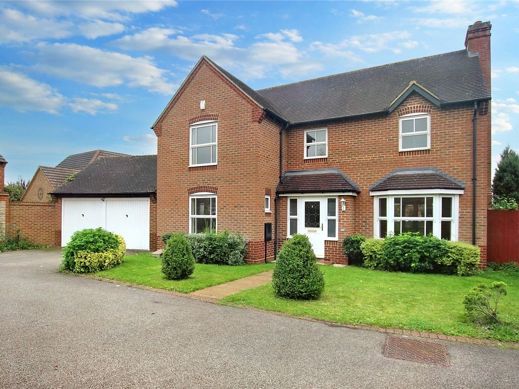 4 bed detached house for sale in Humphries Drive, Brackley NN13, £