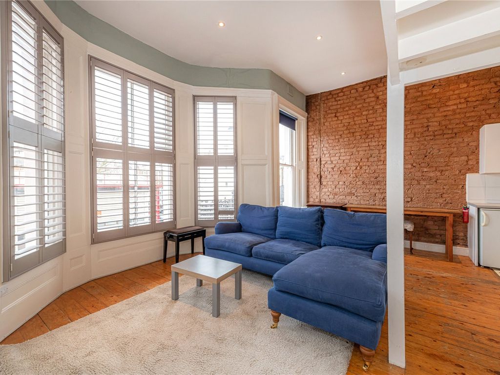 Studio to rent in Ladbroke Grove, London W10 Zoopla