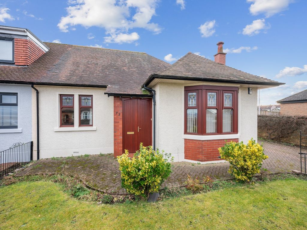 2 bed bungalow to rent in Main Street, Redding, Falkirk FK2, £900 pcm