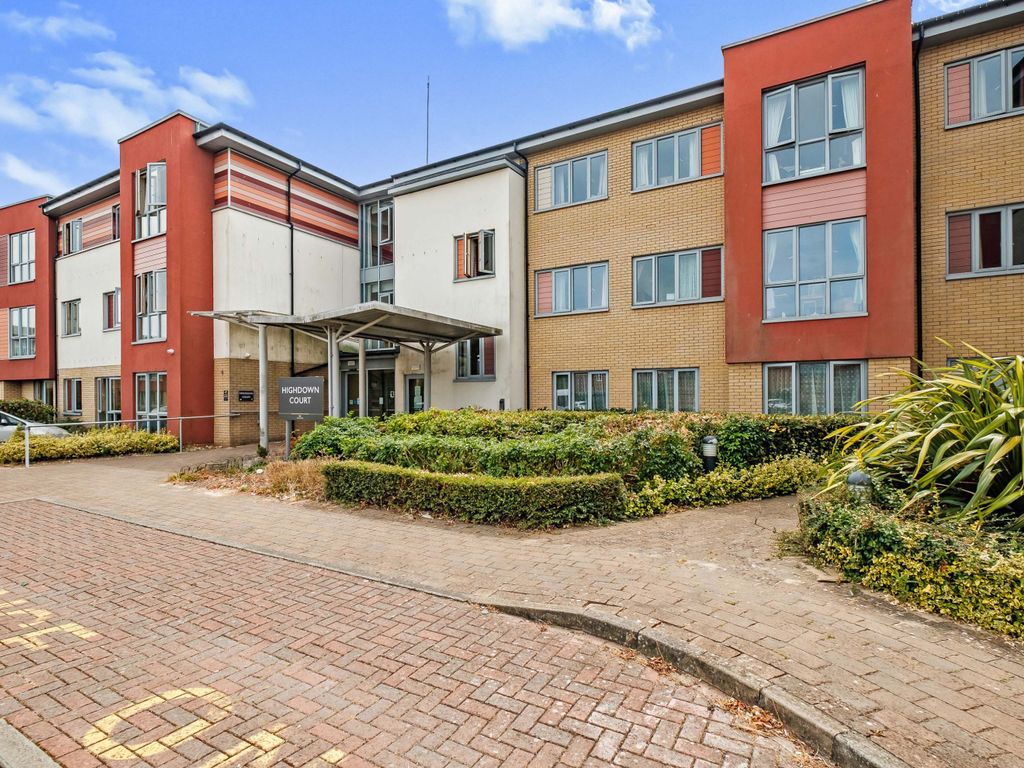 2 bed flat for sale in Durrington Lane, Worthing BN13, £95,000 Zoopla