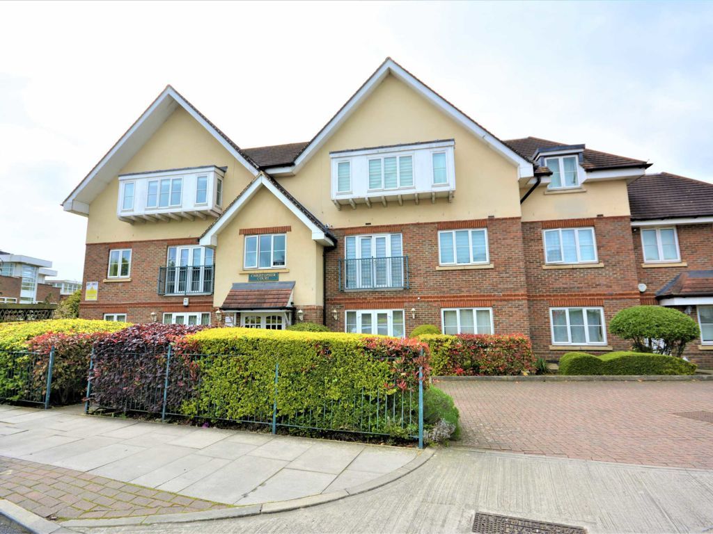 2 bed property to rent in Great North Way, London NW4 Zoopla