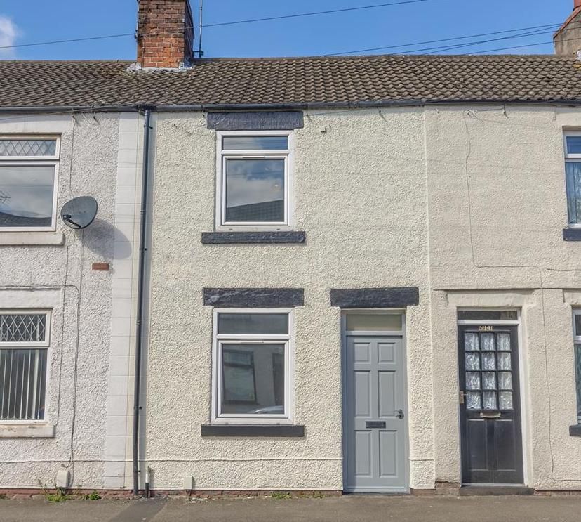 2 bed terraced house for sale in Main Street, Huthwaite, SuttonIn