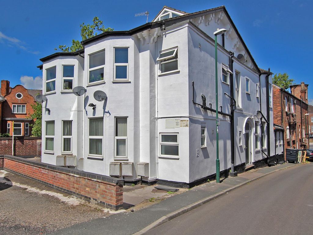 1 bed flat to rent in Barrack Lane, Park Border, Nottingham NG7, £650